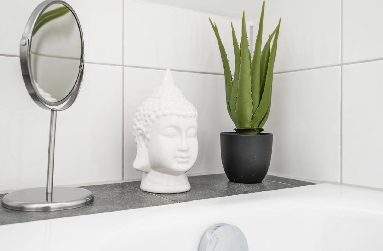 Kurzzeitglueck 24H Self Check-In Mh01 Apartment มึลไฮม์ อันแดร์ รัวร์ ภายนอก รูปภาพ